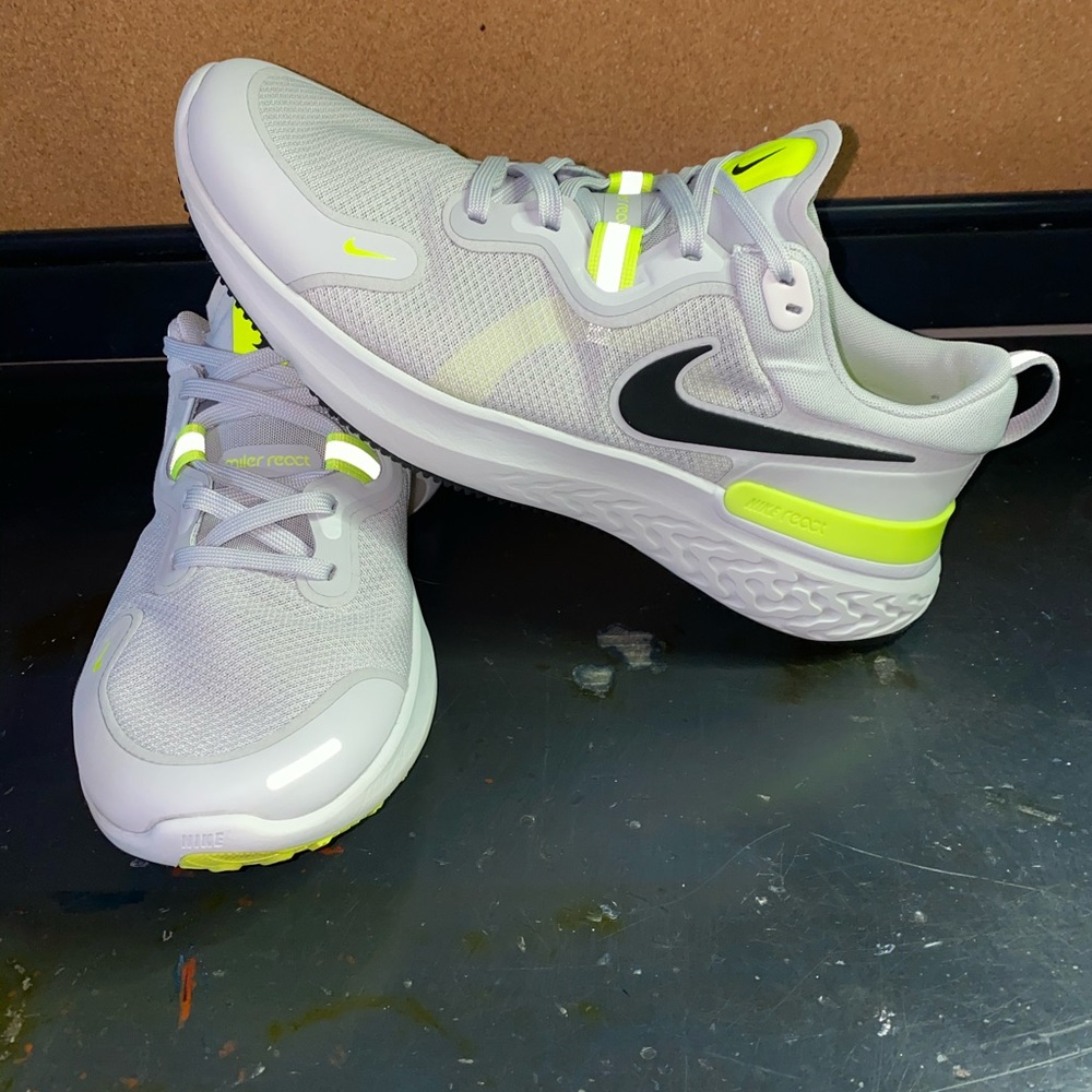 Nike Running React Miler